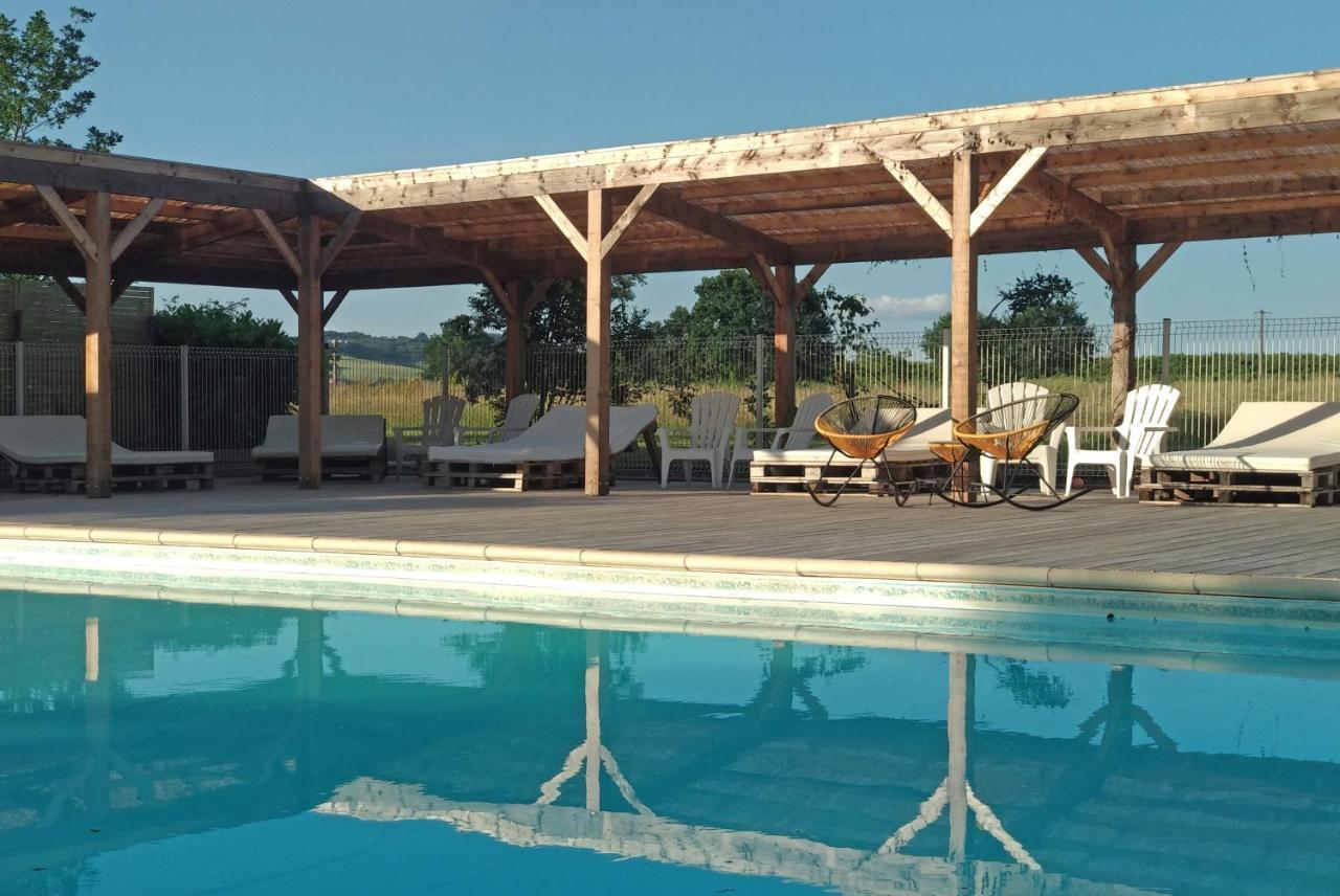 Bed and Breakfast Domaine Ramonjavel, glamping&alpaca's à Fongrave Extérieur photo