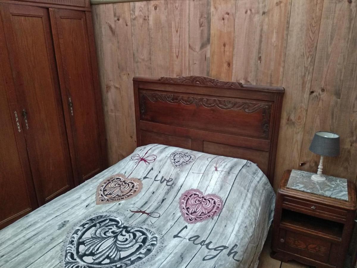 Bed and Breakfast Domaine Ramonjavel, glamping&alpaca's à Fongrave Extérieur photo