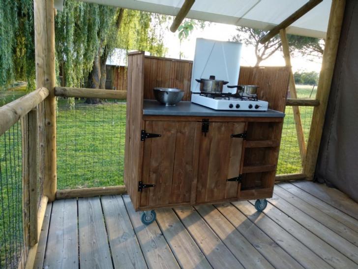Bed and Breakfast Domaine Ramonjavel, glamping&alpaca's à Fongrave Extérieur photo